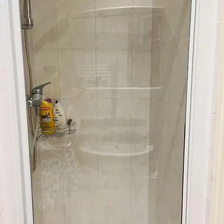 Beautiful With Balcony Apartamento *